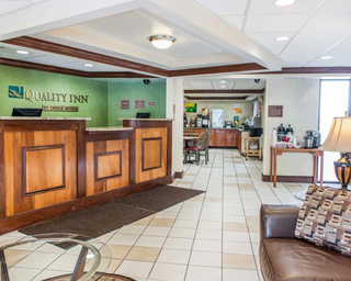 pet friendly hotels in brownsburg indiana