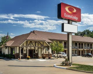 cheap hotels in ottawa ks