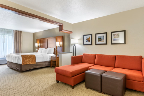 Hotel Cover Photo
