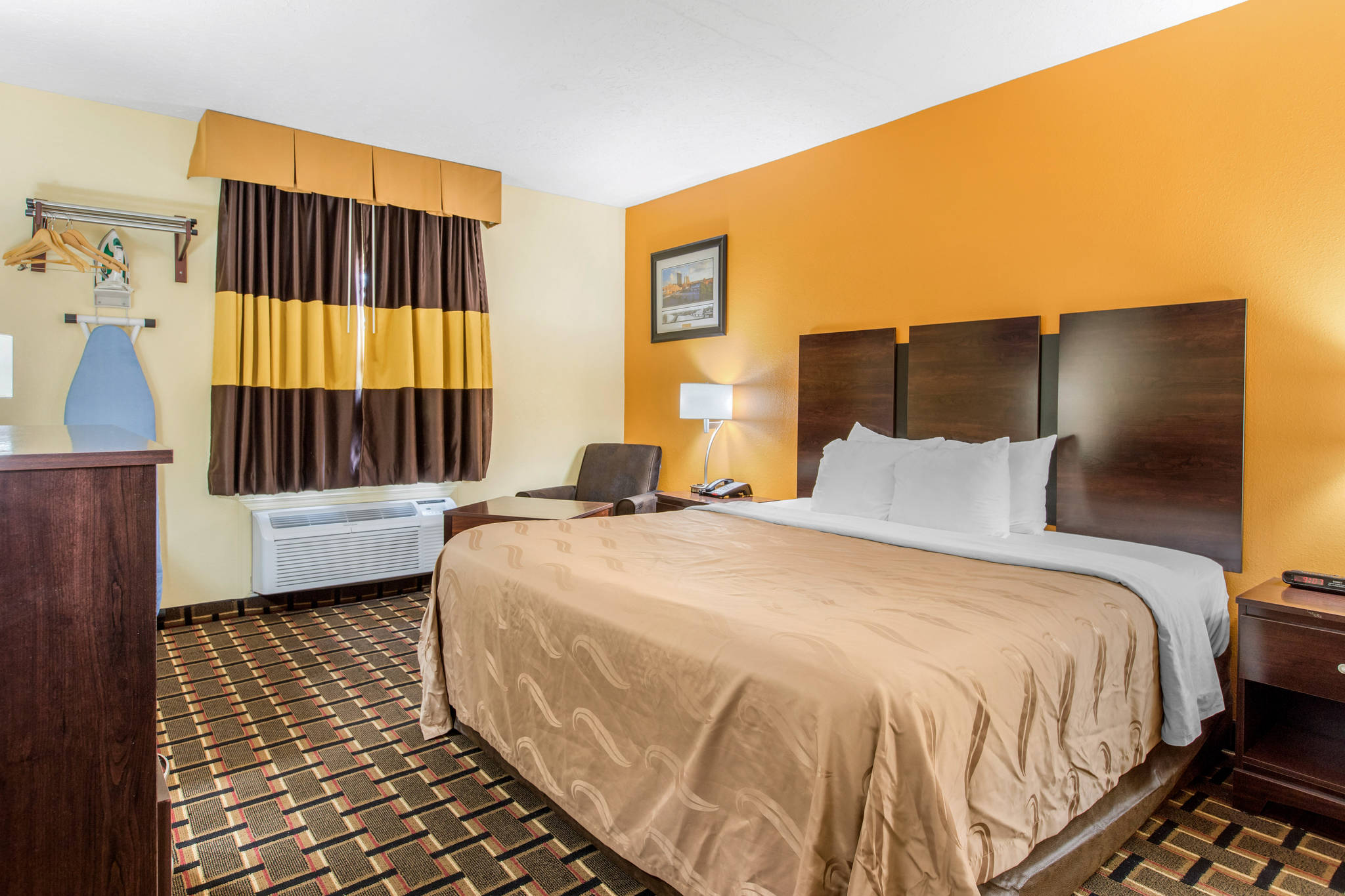 Quality Inn Grand Rapids Near Downtown Hotel Book Today