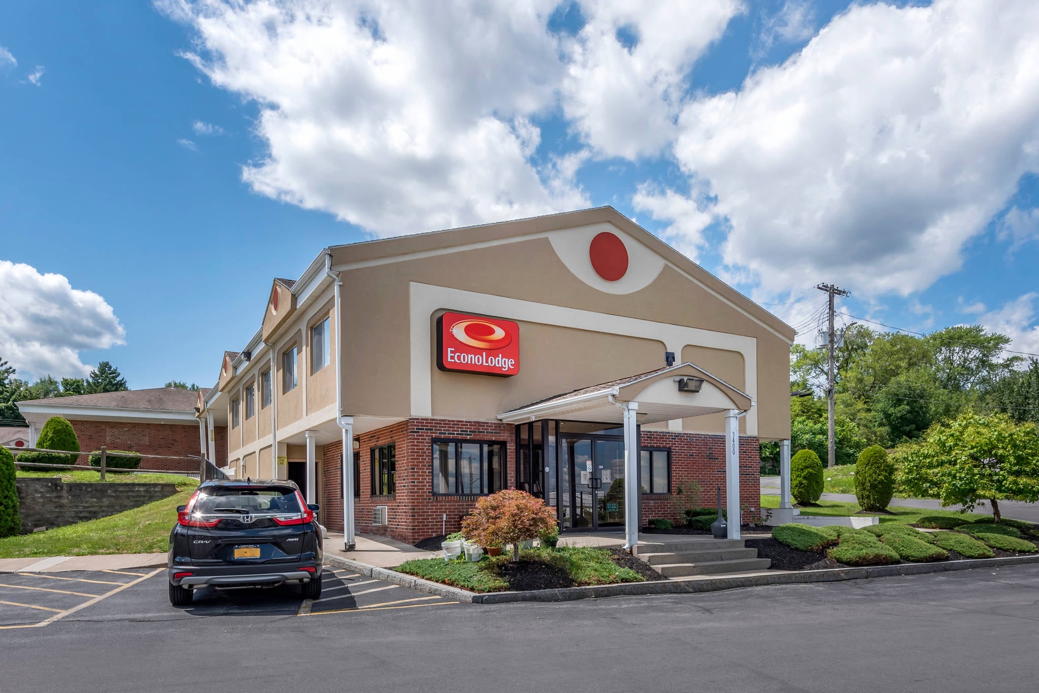 Econo Lodge Dewitt I 90 Dewitt Ny Hotel