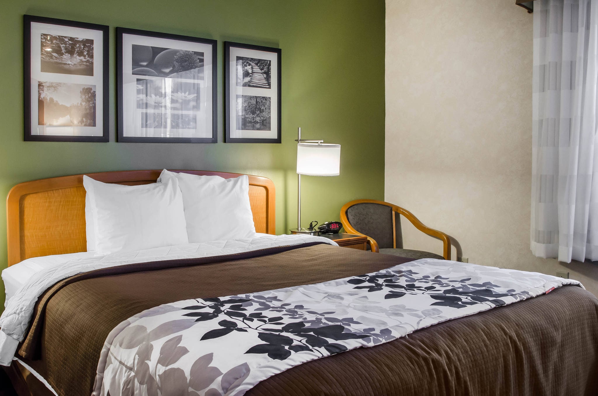 Sleep Inn Suites Hotel In Bensalem Pa Near Parx Casino