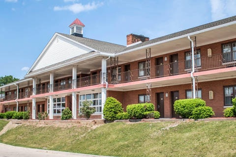 Econo Lodge Hotel In Williamsport Pa Near The Llws