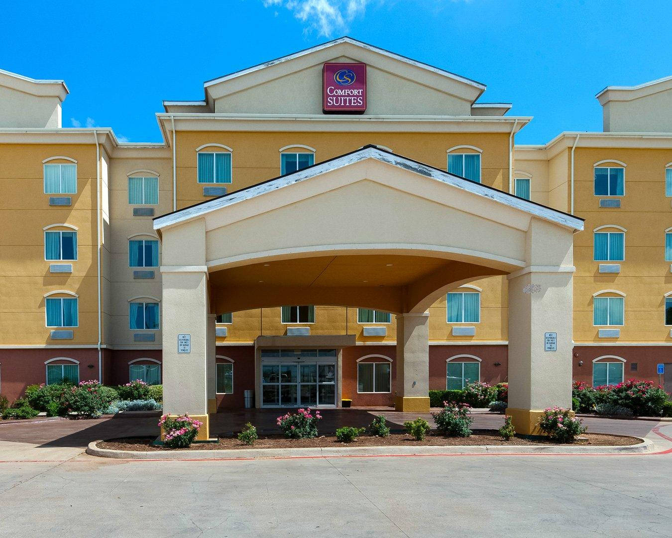 Comfort Suites University Hotel In Abilene Tx Book Now