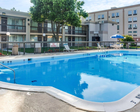 Hotel Cover Photo