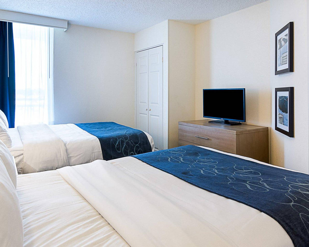 Comfort Suites Beachfront Hotel In Virginia Beach Va