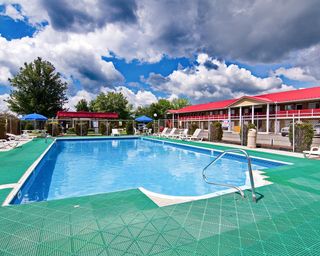 cheap hotels in summersville wv